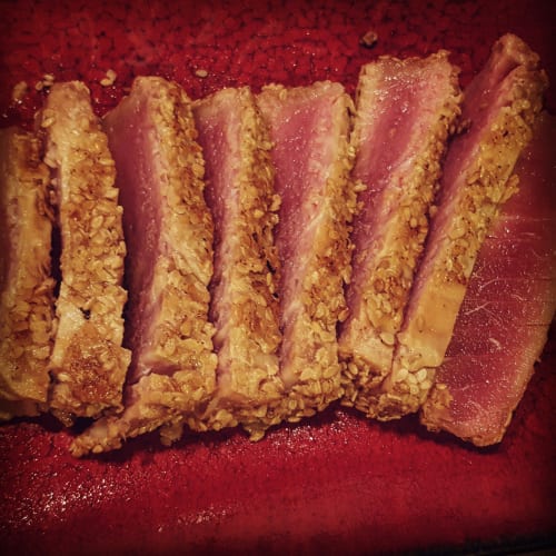 Sesame tuna tranches