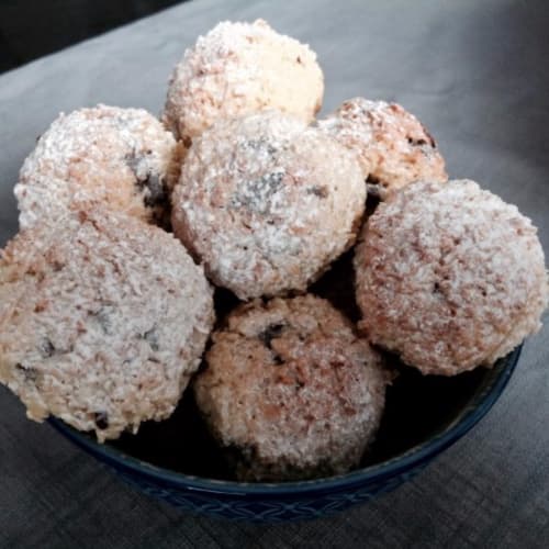 Galletas con virutas de coco y chocolate para el aroma de naranja