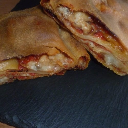 Scaccia con pomodoro e melanzana