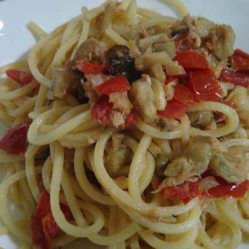 Spaghetti all'eoliana variante meno calorica