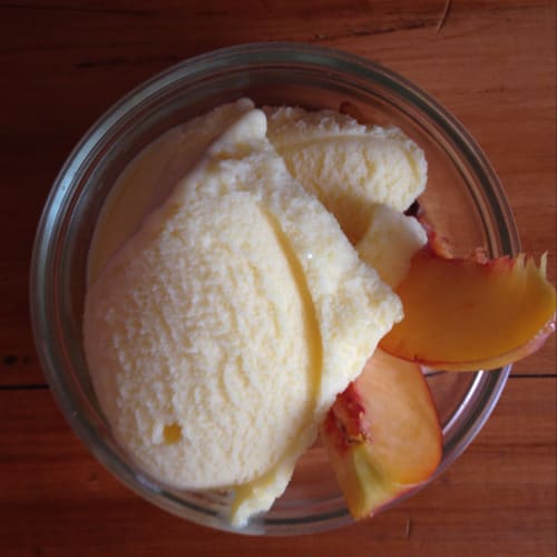 gelato alla frutta senza latte o zucchero