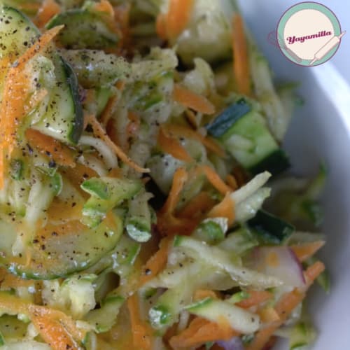 Salad of raw zucchini