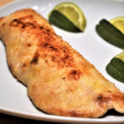 Scaloppine di tacchino light con salvia e limone