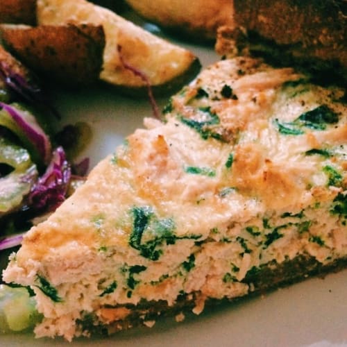 Creamy spinach and chicken quiche