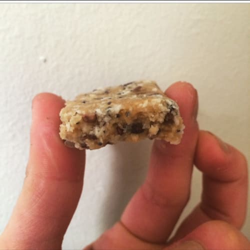 Raw energy bars