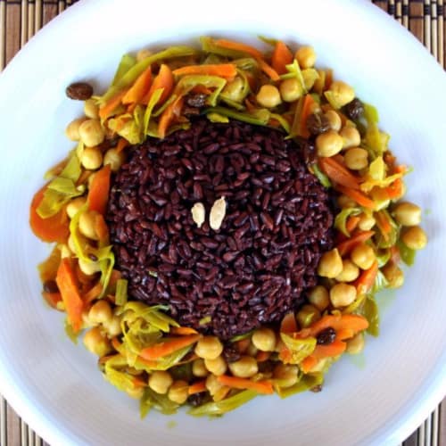 Full black thay rice with masala chickpeas