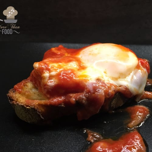 Eggs in purgatory. It seems that tomato eggs are called so ...