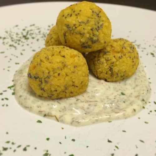 Polpette Tofu E Ceci Con Salsa Allo Yogurt Vegan