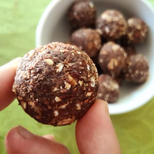 Raw Chocoball