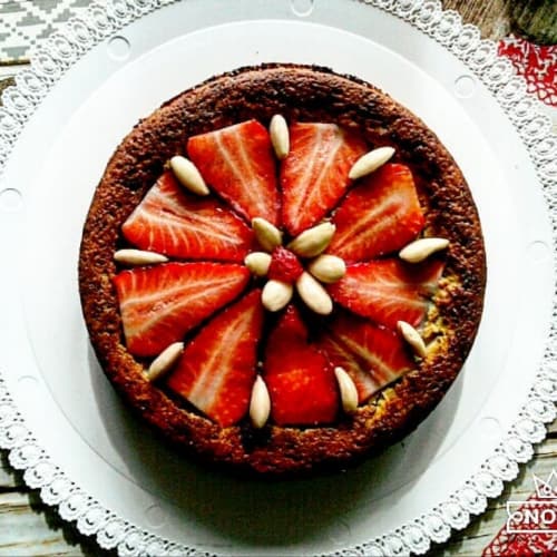 tarta de naranja suave, con verduras crema de canela.