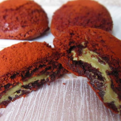 Chocolate Patties With Soft Heart With Pistachio (without butter)