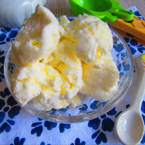 Cream ice cream (without ice cream maker)