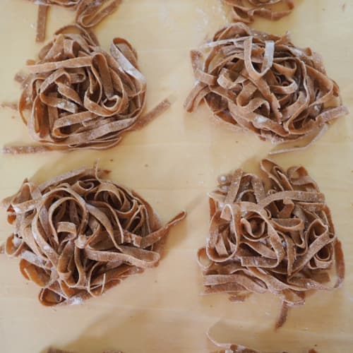 Fresh whole wheat pasta with chestnut flour