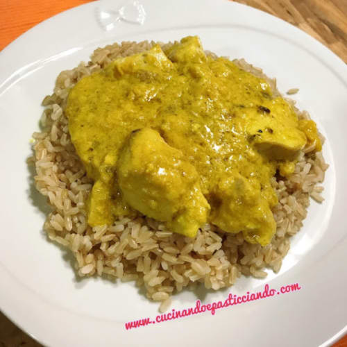 Brown Rice With Curry Chicken
