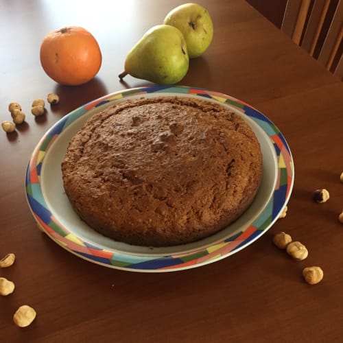 Carrots and nuts cake