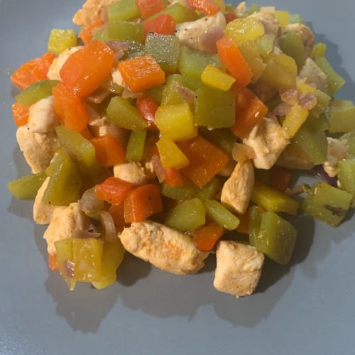 Chicken and pepper salad