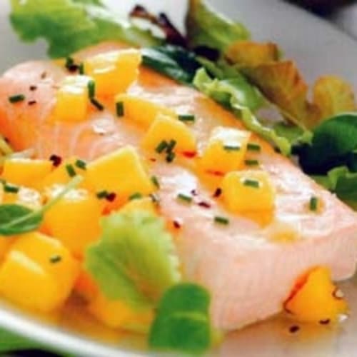 Tropical noodles with anti-overweight salmon