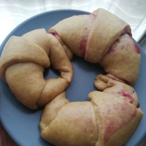 Cornetti senza sfogliatura con lievito madre