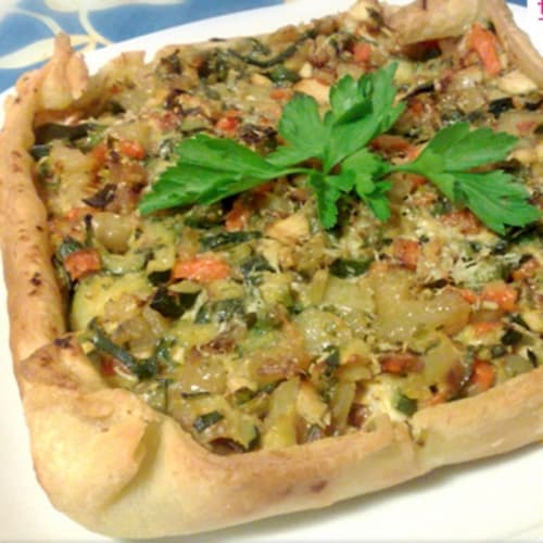 Chicken and vegetable savory pie