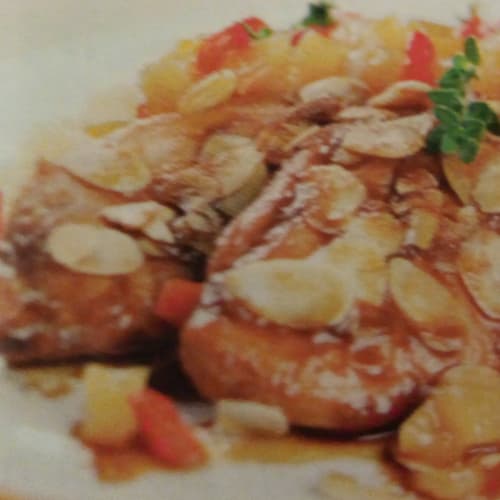 Chicken breast with almonds