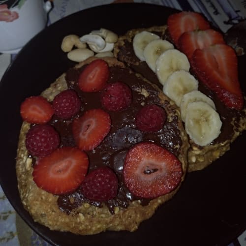 Banana and oat pancakes