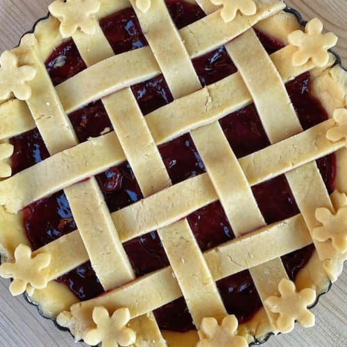 Tarta de almendras y cerezas