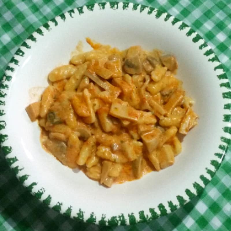 Cavatelli of Apulia forest