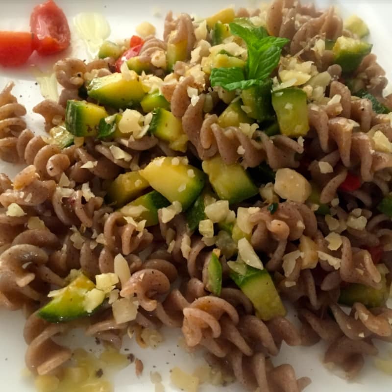 Buckwheat fusilli with zucchini and almonds