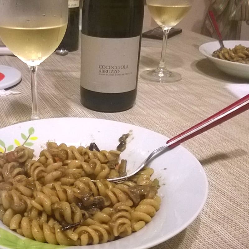 Fusilli con berenjena frita y la fragancia de menta