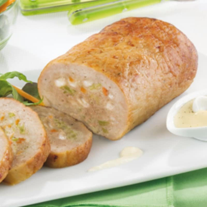 Turkey roll and vegetables with fondue