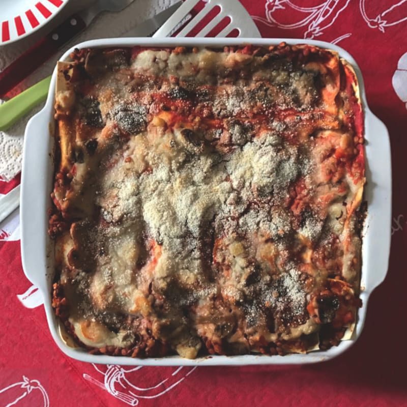 Lasagne lentil ragout and mushrooms