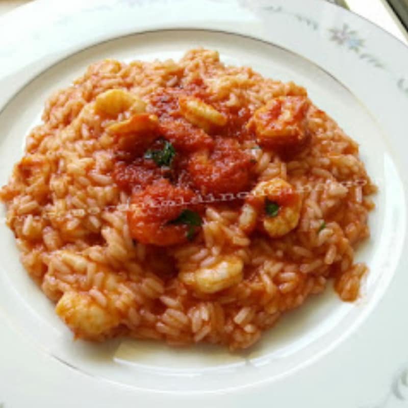 Tomato risotto with shrimp