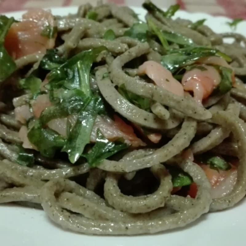 Linguine with clams and artichokes