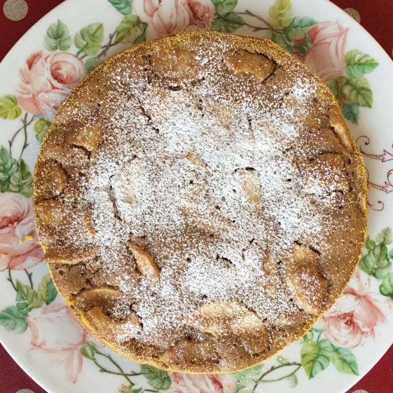 Wholemeal apple cake