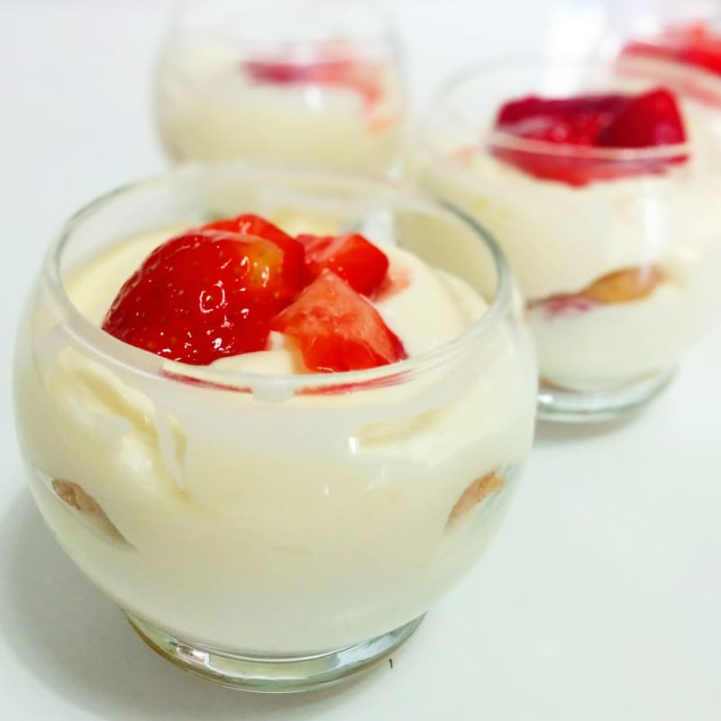 tiramisú de fresa