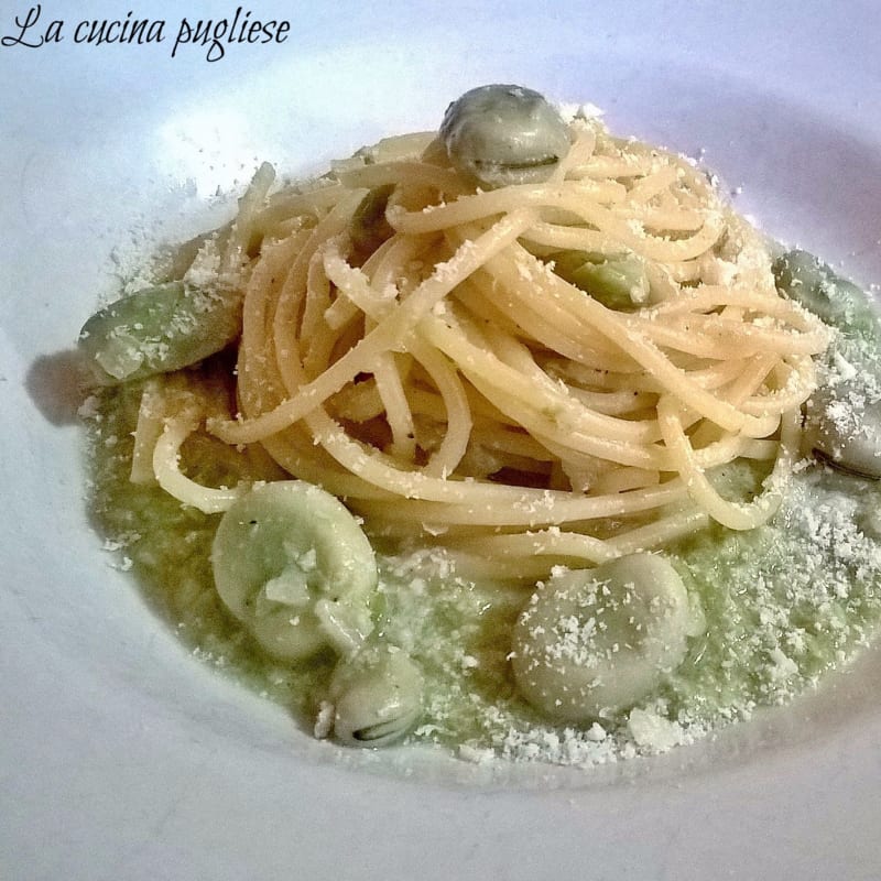 Spaghetti with fresh broad beans