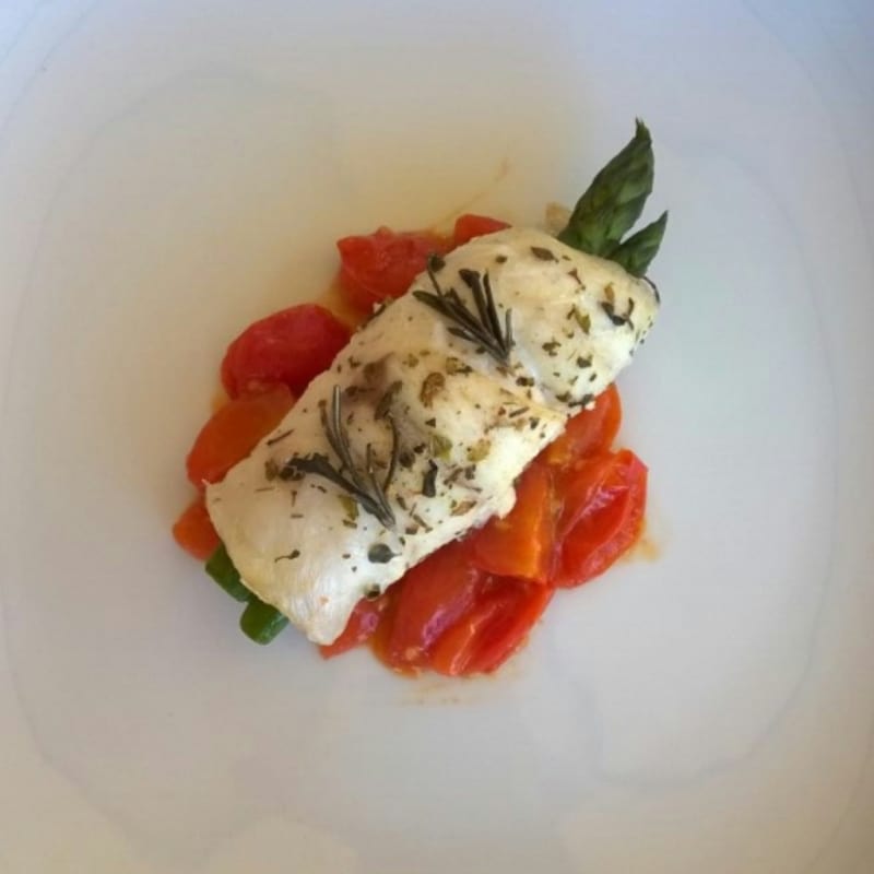 Involtino di branzino e asparagi