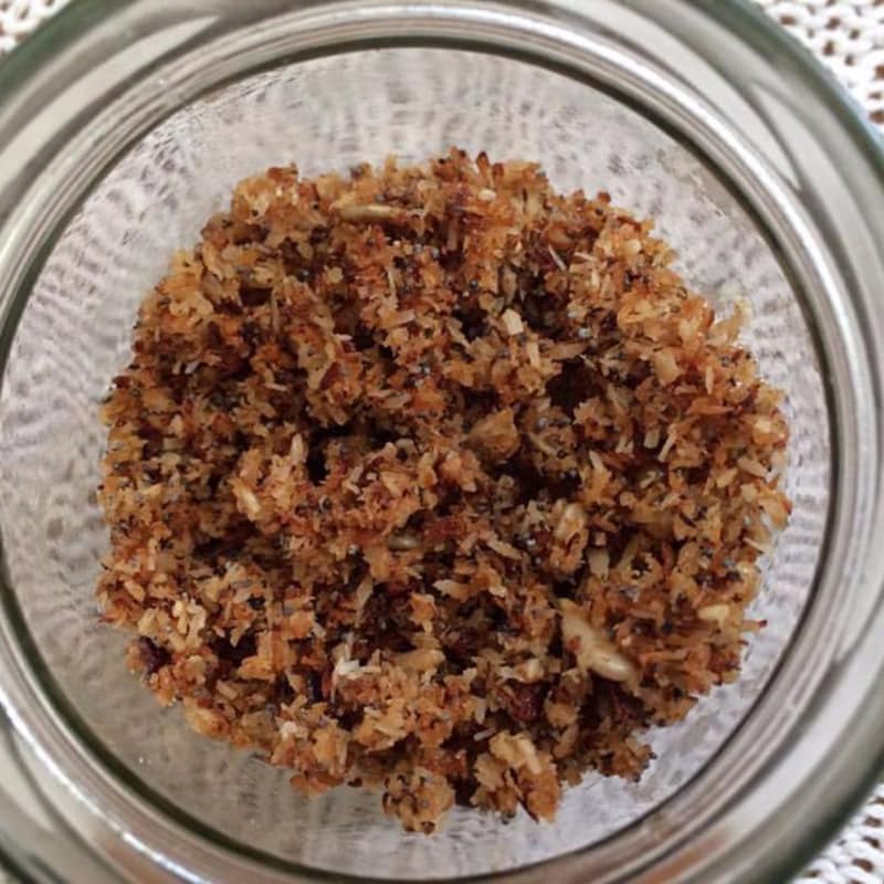 Glazed coconut-based granola gluten free