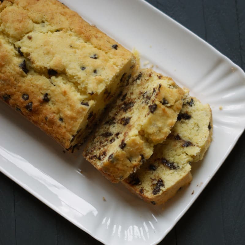 Plumcake al cocco e gocce di cioccolato