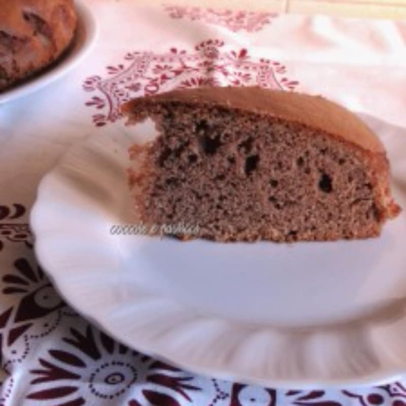 Cake with chestnut flour