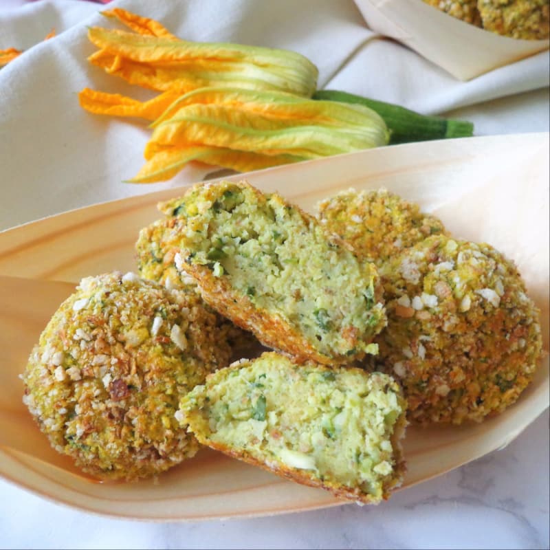 Zucchini and ricotta chunks