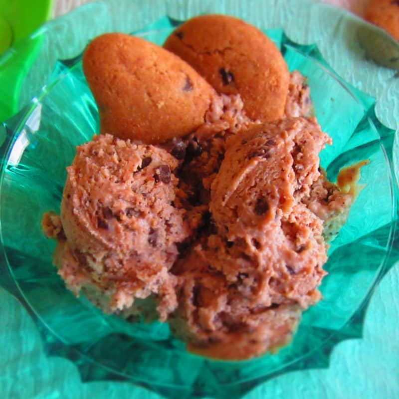 Ice Cream With Drizzled Droplets Without Ice Cream