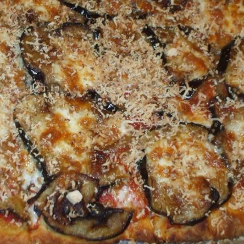 pizza in teglia alla norma