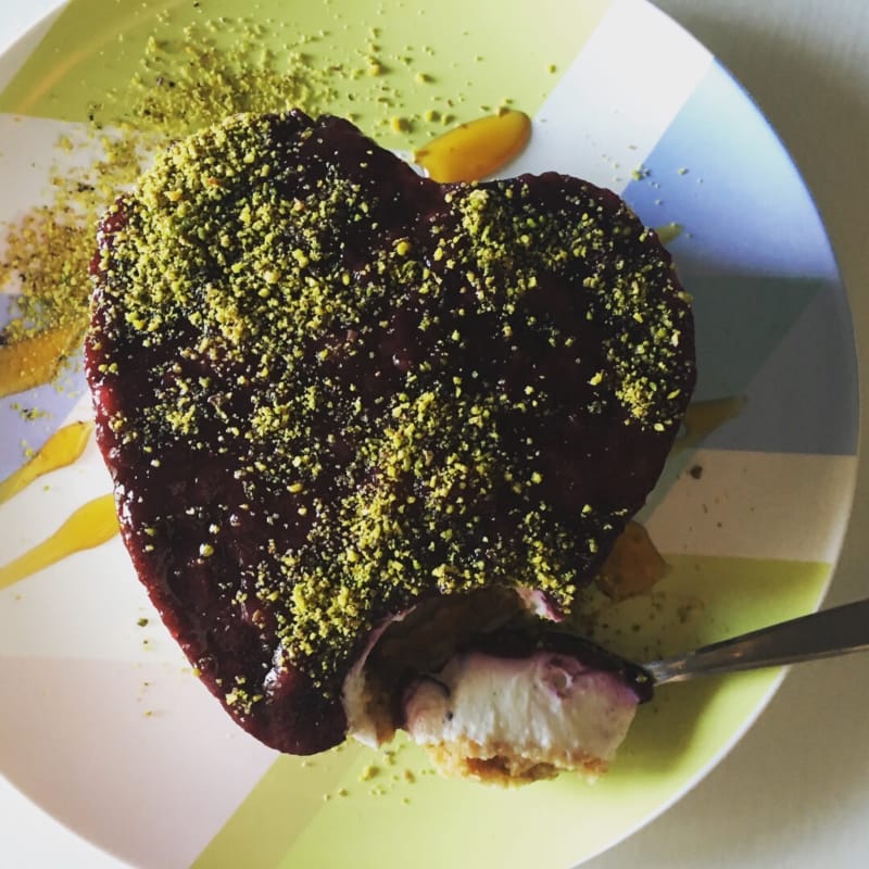▷ Cheesecake Fit to Blueberries with Pistachio Grain recipe