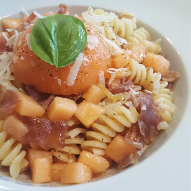 Pastas con el jamón y melón