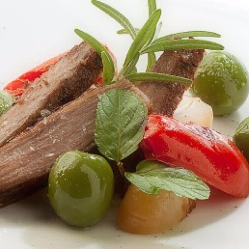 Lomo de cerdo con oliva Castelvetrano