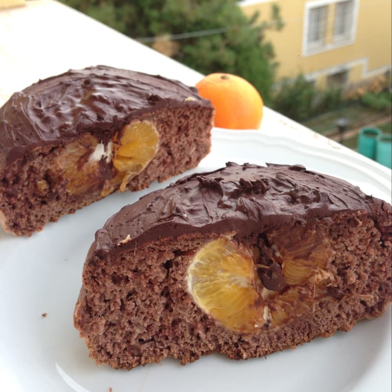 Torta en la sartén con mandarina