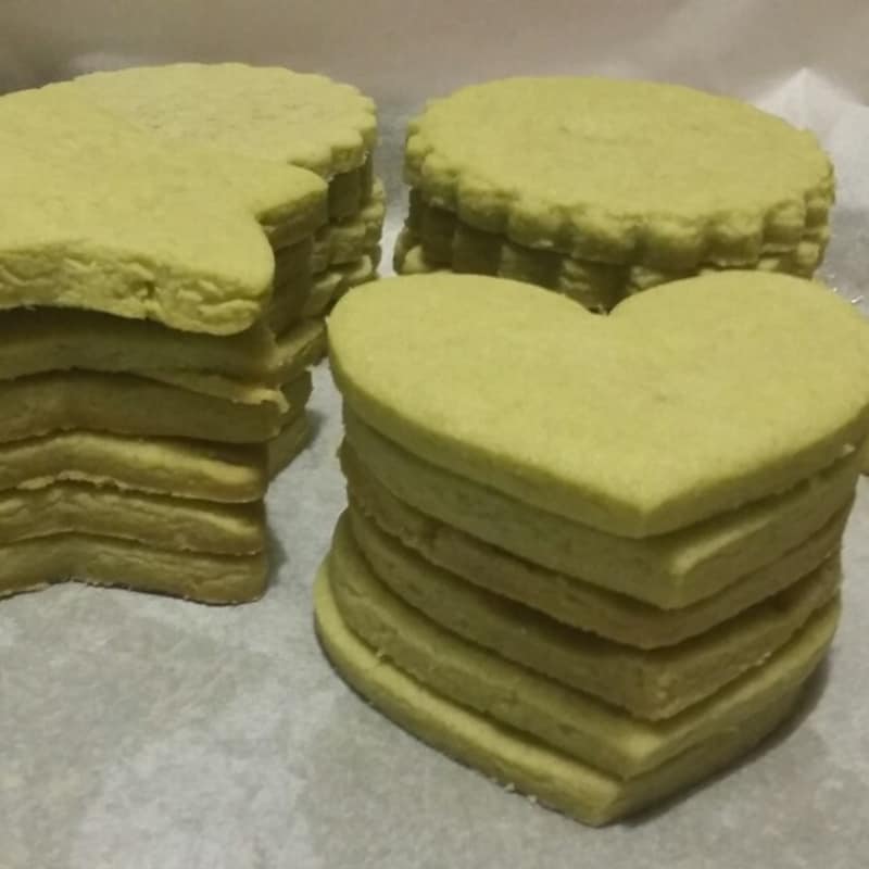 Shortbread biscuits with Matcha