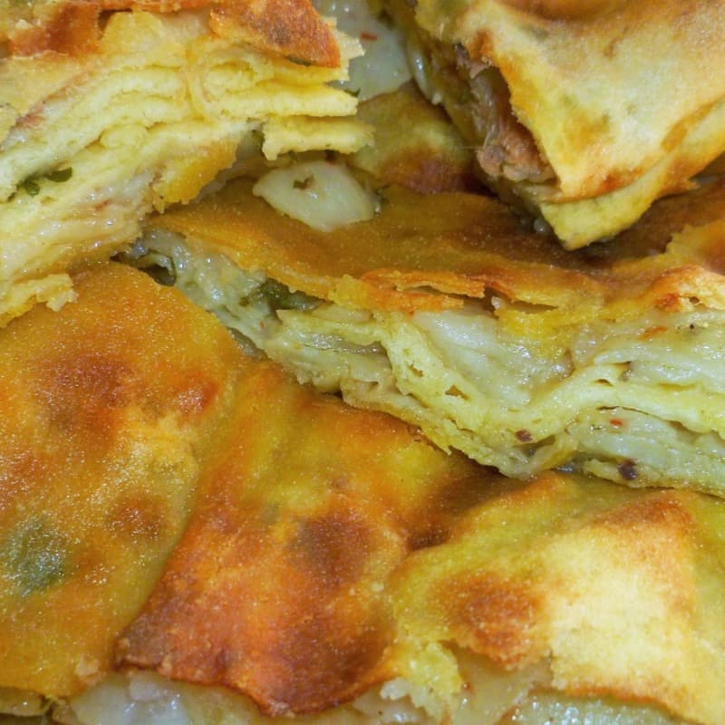 Scaccia patatas y cebollas