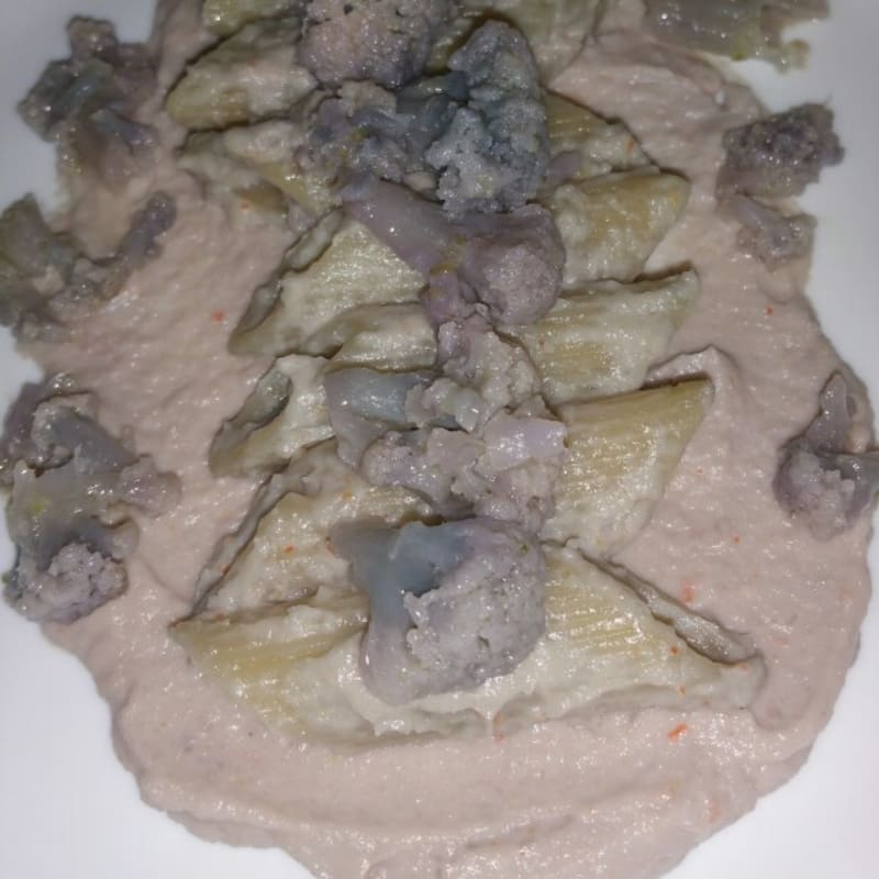 penne rigate with purple cauliflower cream